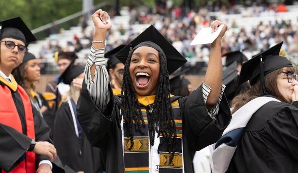 A graduate celebrates during Old Dominion University’s undergraduate Commencement exercise Saturday, 5月4日, 2024.